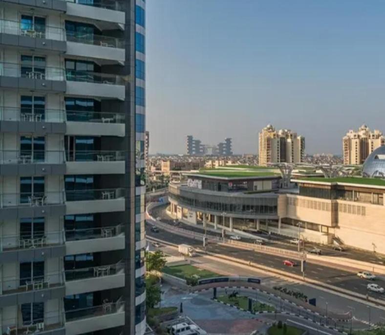 Amazing Apartment With Infinity Pool Dubai Room photo